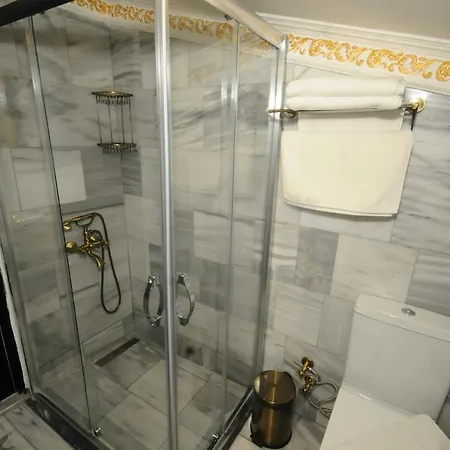 The Old Ottoman Castle اسطنبول