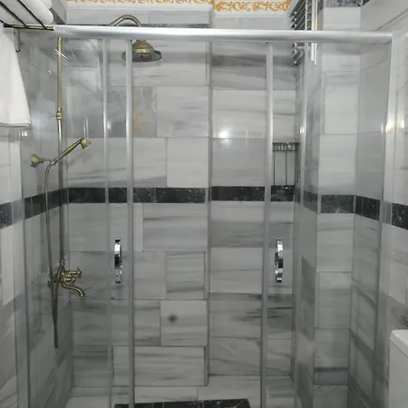 The Old Ottoman Castle 4*