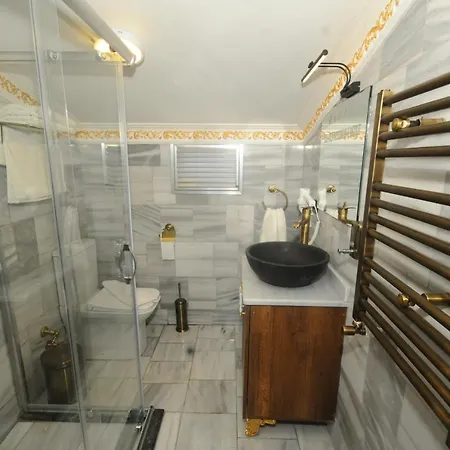 Aparthotel The Old Ottoman Castle 4*