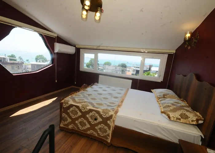 The Old Ottoman Castle 4*