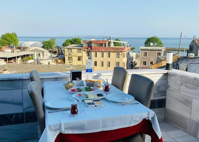 The Old Ottoman Castle Aparthotel 4*